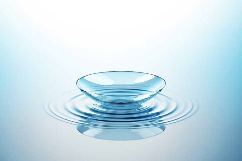 How to clean contact lens case