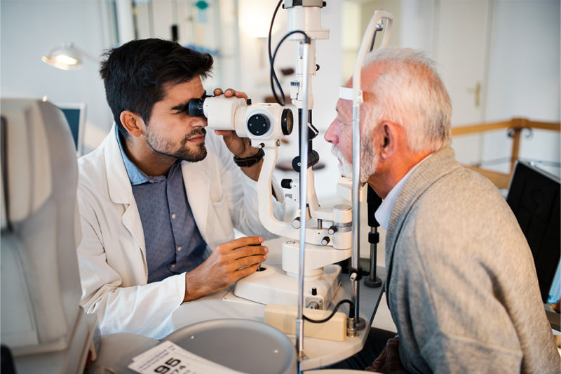 what are the warning signs of a detached retina?