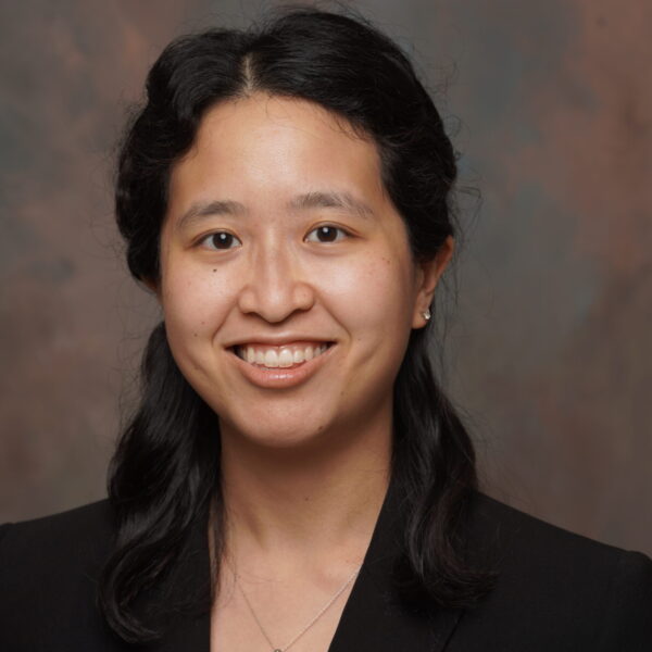 Dr. Lisa Tom M.D. - Comprehensive and Glaucoma Ophthalmologist Chevy Chase MD